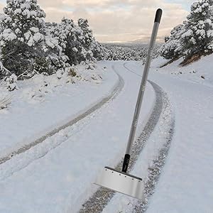 snow shovel